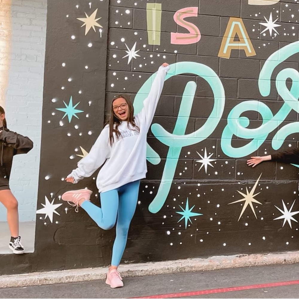 Meet your Posher, Hart